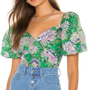 Sonnet Top in Green Lilac